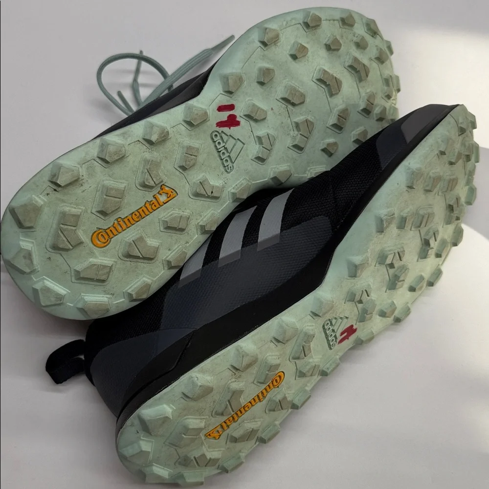 Women’s Adidas Terrex CMTK Trail Running Shoes‎ size 9